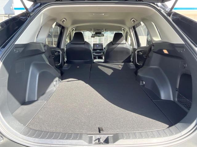 ＲＡＶ４ アドベンチャー　オフロードパッケージ　ＴＲＤエアロ　バックカメラ　ブラインドスポットモニター　セーフティセンス　レーダークルコン　禁煙車　合皮シート　パワーシート　ドラレコ　コーナーセンサー　ＬＥＤヘッド　ＥＴＣ　オートハイビーム（11枚目）