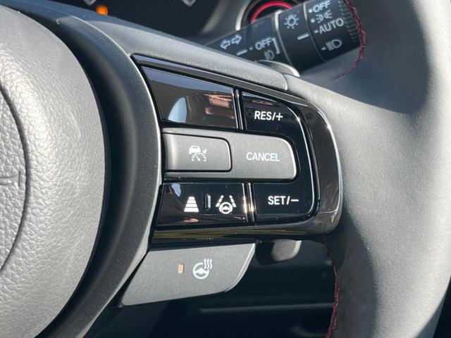 ヴェゼル ｅ：ＨＥＶ　ＲＳ　登録済未使用車　９型ホンダコネクトディスプレイ　全周囲カメラ　ホンダセンシング　アダプティブクルコン　ハンズフリーパワーバックドア　シートヒーター　コーナーセンサー　ＬＥＤヘッド　ＥＴＣ２．０（7枚目）