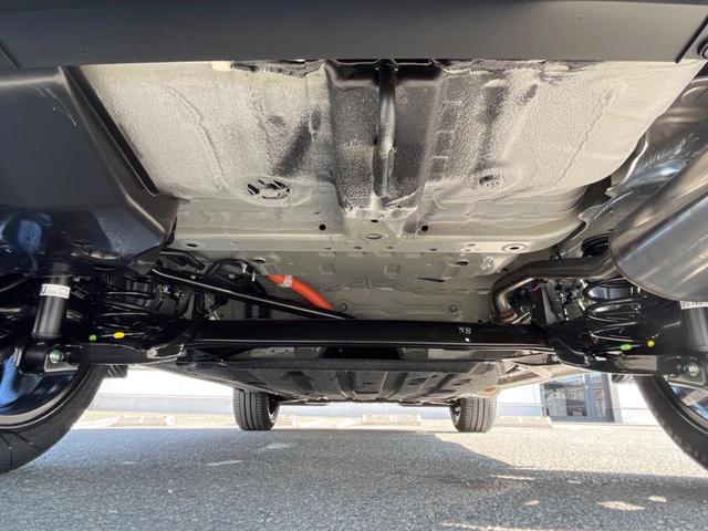 ヴェゼル ｅ：ＨＥＶ　ＲＳ　登録済未使用車　９型ホンダコネクトディスプレイ　全周囲カメラ　ホンダセンシング　アダプティブクルコン　ハンズフリーパワーバックドア　シートヒーター　コーナーセンサー　ＬＥＤヘッド　ＥＴＣ２．０（19枚目）