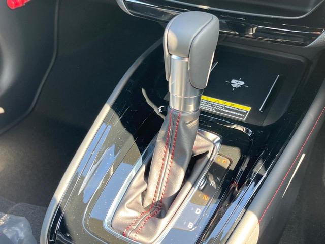 ヴェゼル ｅ：ＨＥＶ　ＲＳ　登録済未使用車　９型ホンダコネクトディスプレイ　全周囲カメラ　ホンダセンシング　アダプティブクルコン　ハンズフリーパワーバックドア　シートヒーター　コーナーセンサー　ＬＥＤヘッド　ＥＴＣ２．０（46枚目）