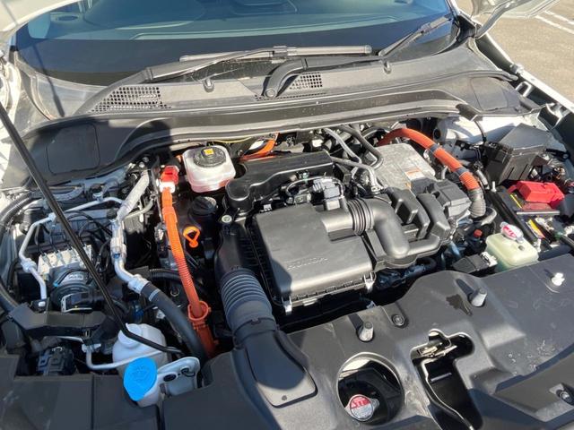 ヴェゼル ｅ：ＨＥＶ　Ｚ　純正９インチナビ　全周囲カメラ　ホンダセンシング　禁煙車　電動リアゲート　ハーフレザーシート　シートヒーター　ドラレコ　スマートキー　シーケンシャルターンランプ　ＥＴＣ２．０　純正１８インチアルミ（18枚目）