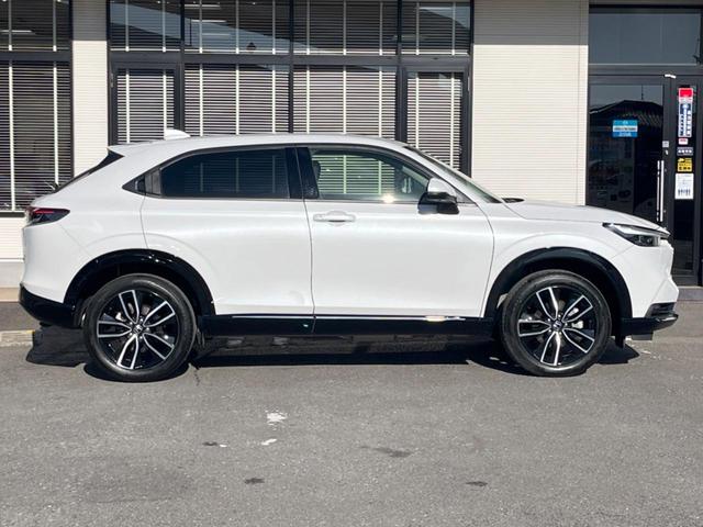 ヴェゼル ｅ：ＨＥＶ　Ｚ　純正９インチナビ　全周囲カメラ　ホンダセンシング　禁煙車　電動リアゲート　ハーフレザーシート　シートヒーター　ドラレコ　スマートキー　シーケンシャルターンランプ　ＥＴＣ２．０　純正１８インチアルミ（30枚目）