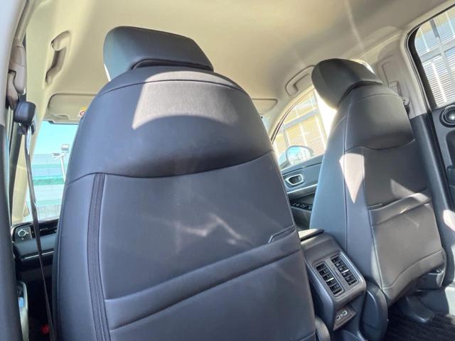 ヴェゼル ｅ：ＨＥＶ　Ｚ　純正９インチナビ　全周囲カメラ　ホンダセンシング　禁煙車　電動リアゲート　ハーフレザーシート　シートヒーター　ドラレコ　スマートキー　シーケンシャルターンランプ　ＥＴＣ２．０　純正１８インチアルミ（42枚目）