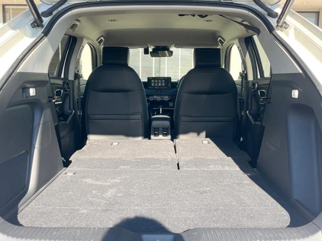 ヴェゼル ｅ：ＨＥＶ　Ｚ　純正９インチナビ　全周囲カメラ　ホンダセンシング　禁煙車　電動リアゲート　ハーフレザーシート　シートヒーター　ドラレコ　スマートキー　シーケンシャルターンランプ　ＥＴＣ２．０　純正１８インチアルミ（43枚目）