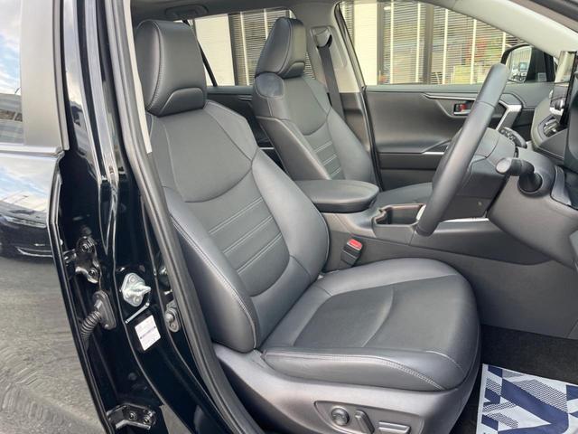 ＲＡＶ４ ハイブリッドＧ　パノラマサンルーフ　デジタルインナーミラー　全周囲カメラ　セーフティセンス　レーダークルーズ　禁煙車　電動リアゲート　シートエアコン　パワーシート　ＬＥＤヘッド　１０．５インチディスプレイオーディオ（10枚目）