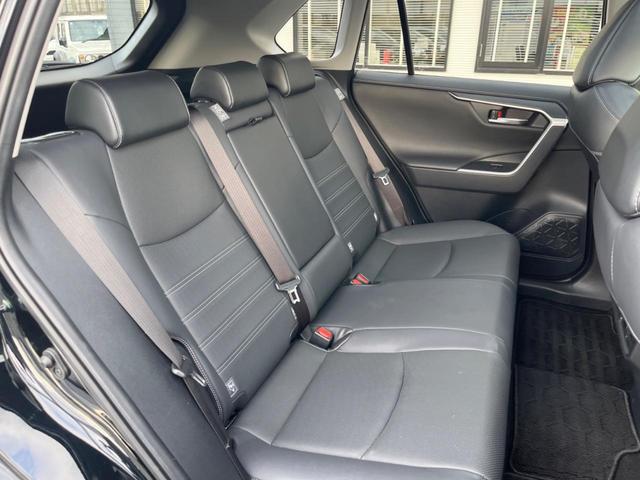 ＲＡＶ４ ハイブリッドＧ　パノラマサンルーフ　デジタルインナーミラー　全周囲カメラ　セーフティセンス　レーダークルーズ　禁煙車　電動リアゲート　シートエアコン　パワーシート　ＬＥＤヘッド　１０．５インチディスプレイオーディオ（11枚目）