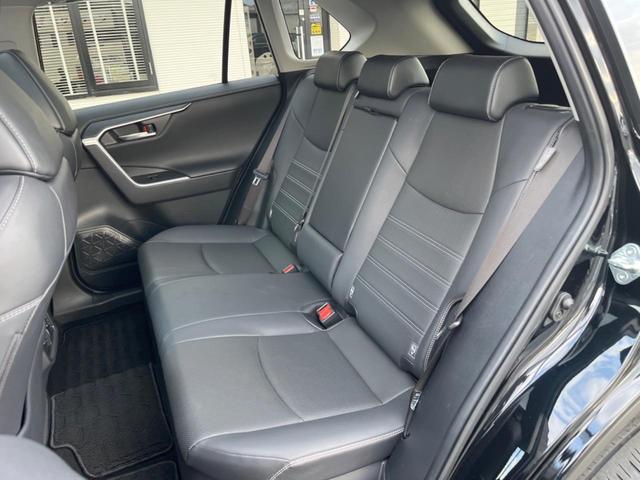 ＲＡＶ４ ハイブリッドＧ　パノラマサンルーフ　デジタルインナーミラー　全周囲カメラ　セーフティセンス　レーダークルーズ　禁煙車　電動リアゲート　シートエアコン　パワーシート　ＬＥＤヘッド　１０．５インチディスプレイオーディオ（42枚目）