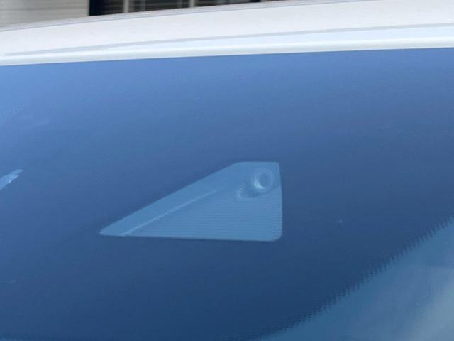 ＣＸ－５ ２０Ｓ　スマートエディション　１０．２５型純正ＳＤナビ　全周囲カメラ　衝突被害軽減システム　レーダークルーズ　禁煙車　ドラレコ　コーナーセンサー　スマートキー　ＬＥＤヘッド　ＥＴＣ　純正１７インチアルミ　車線逸脱警報　オートライト（5枚目）