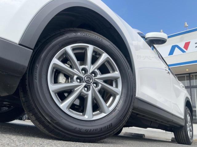 ＣＸ－５ ２０Ｓ　スマートエディション　１０．２５型純正ＳＤナビ　全周囲カメラ　衝突被害軽減システム　レーダークルーズ　禁煙車　ドラレコ　コーナーセンサー　スマートキー　ＬＥＤヘッド　ＥＴＣ　純正１７インチアルミ　車線逸脱警報　オートライト（14枚目）