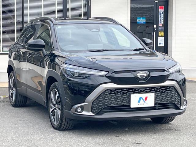 カローラクロス ハイブリッド　Ｚ　ガラスルーフ　バックカメラ　衝突被害軽減システム　レーダークルーズ　禁煙車　電動リアゲート　ハーフレザーシート　パワーシート　コーナーセンサー　スマートキー　ＬＥＤヘッド　ルーフレール　ＥＴＣ２．０（17枚目）