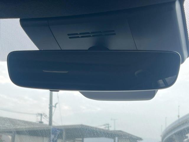 カローラクロス ハイブリッド　Ｚ　ガラスルーフ　バックカメラ　衝突被害軽減システム　レーダークルーズ　禁煙車　電動リアゲート　ハーフレザーシート　パワーシート　コーナーセンサー　スマートキー　ＬＥＤヘッド　ルーフレール　ＥＴＣ２．０（40枚目）