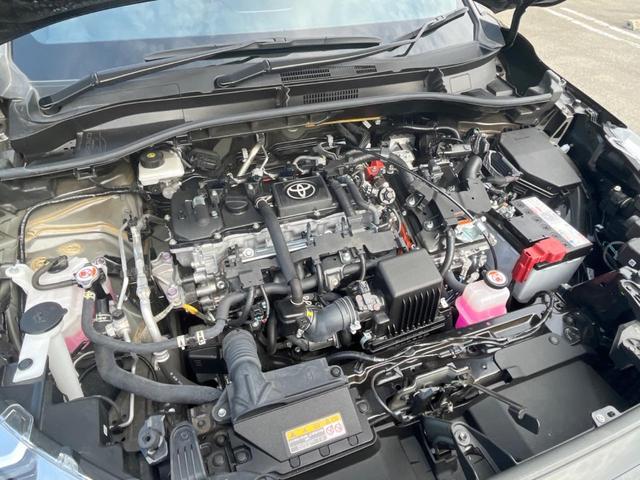 カローラクロス ハイブリッド　Ｚ　バックカメラ　衝突被害軽減システム　レーダークルーズ　禁煙車　電動リアゲート　ハーフレザーシート　パワーシート　コーナーセンサー　スマートキー　ＬＥＤヘッド　ルーフレール　ビルトインＥＴＣ（18枚目）