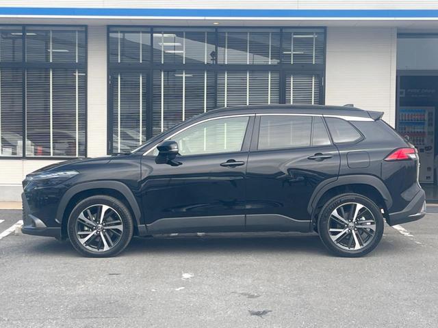 カローラクロス ハイブリッド　Ｚ　バックカメラ　衝突被害軽減システム　レーダークルーズ　禁煙車　電動リアゲート　ハーフレザーシート　パワーシート　コーナーセンサー　スマートキー　ＬＥＤヘッド　ルーフレール　ビルトインＥＴＣ（56枚目）