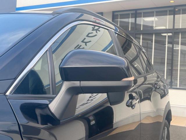 カローラクロス ハイブリッド　Ｚ　バックカメラ　衝突被害軽減システム　レーダークルーズ　禁煙車　電動リアゲート　ハーフレザーシート　パワーシート　コーナーセンサー　スマートキー　ＬＥＤヘッド　ルーフレール　ビルトインＥＴＣ（60枚目）