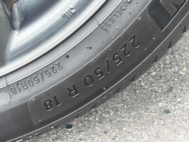 カローラクロス ハイブリッド　Ｚ　バックカメラ　衝突被害軽減システム　レーダークルーズ　禁煙車　電動リアゲート　ハーフレザーシート　パワーシート　コーナーセンサー　スマートキー　ＬＥＤヘッド　ルーフレール　ビルトインＥＴＣ（62枚目）