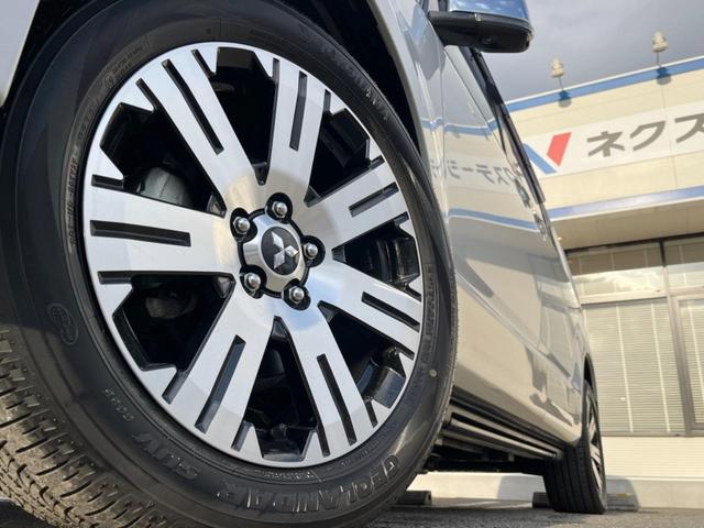 �y�����P�W�C���`�A���~�z�C�[���z�O�ςɃ}�b�`���������A���~�z�C�[���𑕒����Ă���܂��B�e��ЊO�A���~�z�C�[����A�X�^�b�h���X�^�C�����戵�����Ă���܂��B���񂲑��k����������