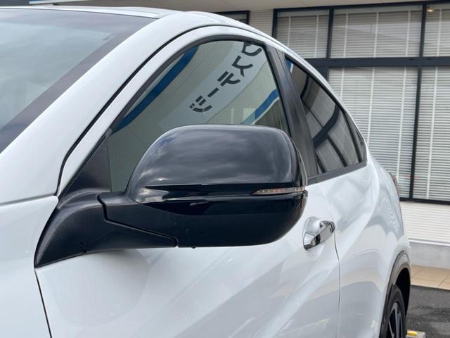 ヴェゼル ハイブリッドＲＳ・ホンダセンシング　ホンダセンシング　アダプティブクルコン　禁煙車　ハーフレザーシート　シートヒーター　スマートキー　ＬＥＤヘッド　ＥＴＣ　純正１８インチアルミ　車線逸脱警報　オートブレーキホールド　オートライト（27枚目）