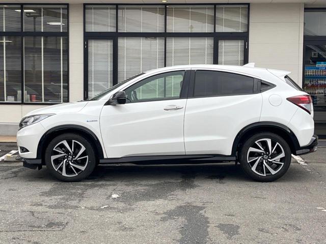 ヴェゼル ハイブリッドＲＳ・ホンダセンシング　ホンダセンシング　アダプティブクルコン　禁煙車　ハーフレザーシート　シートヒーター　スマートキー　ＬＥＤヘッド　ＥＴＣ　純正１８インチアルミ　車線逸脱警報　オートブレーキホールド　オートライト（28枚目）