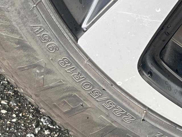 ヴェゼル ハイブリッドＲＳ・ホンダセンシング　ホンダセンシング　アダプティブクルコン　禁煙車　ハーフレザーシート　シートヒーター　スマートキー　ＬＥＤヘッド　ＥＴＣ　純正１８インチアルミ　車線逸脱警報　オートブレーキホールド　オートライト（33枚目）