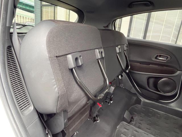 ヴェゼル ハイブリッドＲＳ・ホンダセンシング　ホンダセンシング　アダプティブクルコン　禁煙車　ハーフレザーシート　シートヒーター　スマートキー　ＬＥＤヘッド　ＥＴＣ　純正１８インチアルミ　車線逸脱警報　オートブレーキホールド　オートライト（39枚目）