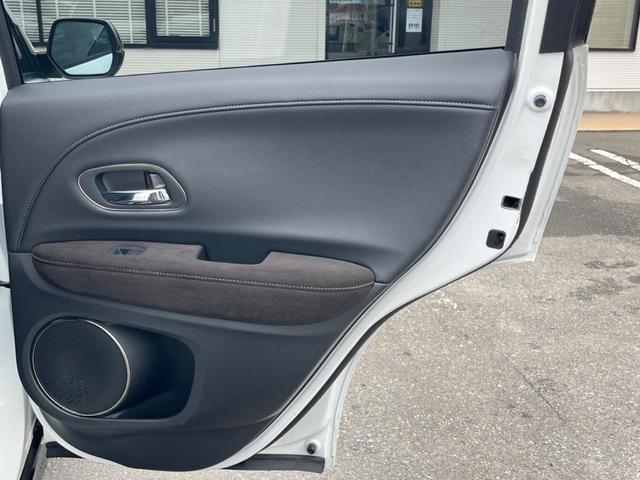 ヴェゼル ハイブリッドＲＳ・ホンダセンシング　ホンダセンシング　アダプティブクルコン　禁煙車　ハーフレザーシート　シートヒーター　スマートキー　ＬＥＤヘッド　ＥＴＣ　純正１８インチアルミ　車線逸脱警報　オートブレーキホールド　オートライト（45枚目）