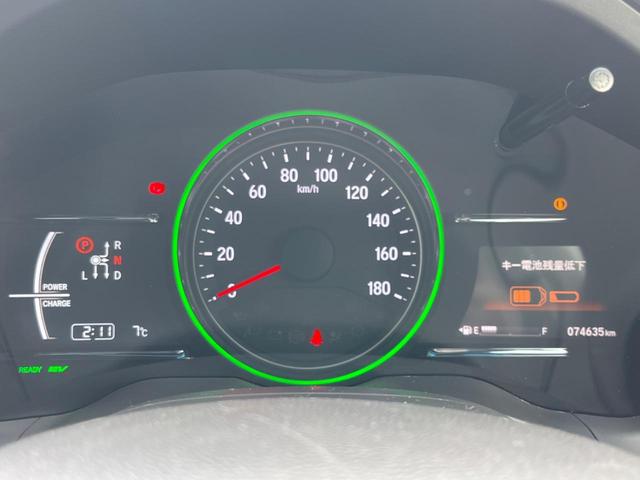 ヴェゼル ハイブリッドＲＳ・ホンダセンシング　ホンダセンシング　アダプティブクルコン　禁煙車　ハーフレザーシート　シートヒーター　スマートキー　ＬＥＤヘッド　ＥＴＣ　純正１８インチアルミ　車線逸脱警報　オートブレーキホールド　オートライト（53枚目）