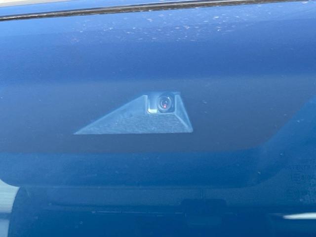 �y�g���^�Z�[�t�e�B�Z���X�z���s���ɑO���̎ԗ�����F�����A�Փ˂������Ȏ��͌x��ƃu���[�L�ŏՓˉ���Ɣ�Q�y�����A�V�X�g�B�����S�Ƀh���C�u�����y���݂��������܂��B