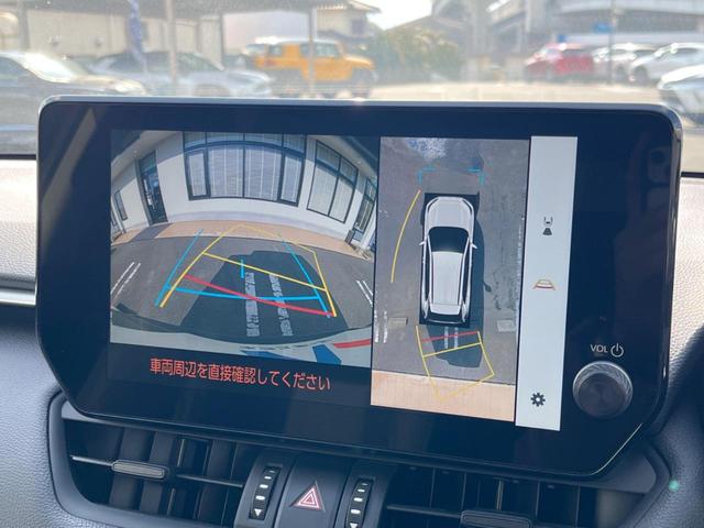 �y�p�m���~�b�N�r���[���j�^�[�z��p�̃J�����ɂ��A�ォ�猩���낵���悤�Ȏ��_�łR�U�O�x�N���}�̎��͂��m�F���邱�Ƃ��ł��܂������p�������m�F���₷���A�����ꏊ�ł̐؂�Ԃ��⒓�Ԃ��X���[�Y�ɍs���܂��B