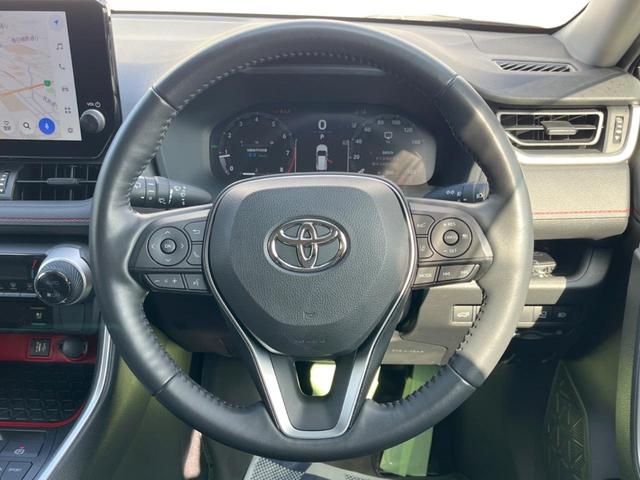 �y�����v�����X�e�A�����O�z�㎿�Ȋv���g�p���邱�ƂŁA��ɂ����������݂ƂĂ��^�]���₷���n���h���ł���