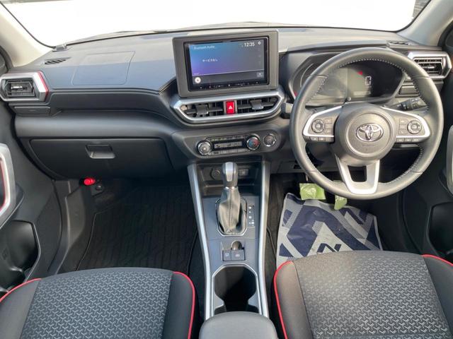 ライズ Ｚ　９型ＳＤナビ　バックカメラ　ブラインドスポットモニター　２トーンカラー　スマートアシスト　アダプティブクルーズ　禁煙車　シートヒーター　コーナーセンサー　ＬＥＤシーケンシャルターンランプ　ＥＴＣ（2枚目）