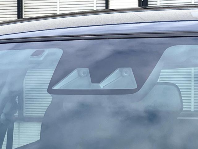 ライズ Ｚ　９型ＳＤナビ　バックカメラ　ブラインドスポットモニター　２トーンカラー　スマートアシスト　アダプティブクルーズ　禁煙車　シートヒーター　コーナーセンサー　ＬＥＤシーケンシャルターンランプ　ＥＴＣ（3枚目）