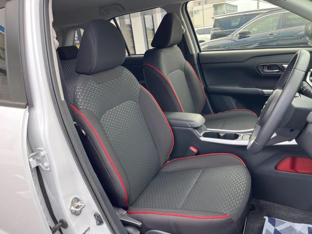 ライズ Ｚ　９型ＳＤナビ　バックカメラ　ブラインドスポットモニター　２トーンカラー　スマートアシスト　アダプティブクルーズ　禁煙車　シートヒーター　コーナーセンサー　ＬＥＤシーケンシャルターンランプ　ＥＴＣ（9枚目）