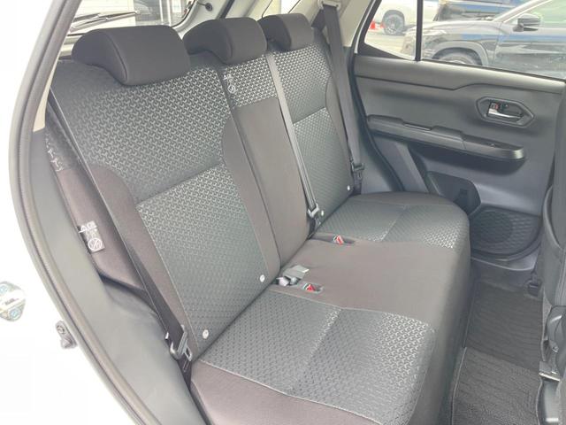 ライズ Ｚ　９型ＳＤナビ　バックカメラ　ブラインドスポットモニター　２トーンカラー　スマートアシスト　アダプティブクルーズ　禁煙車　シートヒーター　コーナーセンサー　ＬＥＤシーケンシャルターンランプ　ＥＴＣ（10枚目）