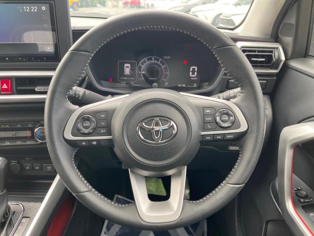 ライズ Ｚ　９型ＳＤナビ　バックカメラ　ブラインドスポットモニター　２トーンカラー　スマートアシスト　アダプティブクルーズ　禁煙車　シートヒーター　コーナーセンサー　ＬＥＤシーケンシャルターンランプ　ＥＴＣ（12枚目）