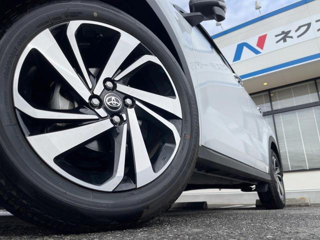 ライズ Ｚ　９型ＳＤナビ　バックカメラ　ブラインドスポットモニター　２トーンカラー　スマートアシスト　アダプティブクルーズ　禁煙車　シートヒーター　コーナーセンサー　ＬＥＤシーケンシャルターンランプ　ＥＴＣ（14枚目）