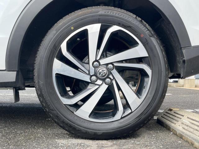 ライズ Ｚ　９型ＳＤナビ　バックカメラ　ブラインドスポットモニター　２トーンカラー　スマートアシスト　アダプティブクルーズ　禁煙車　シートヒーター　コーナーセンサー　ＬＥＤシーケンシャルターンランプ　ＥＴＣ（33枚目）