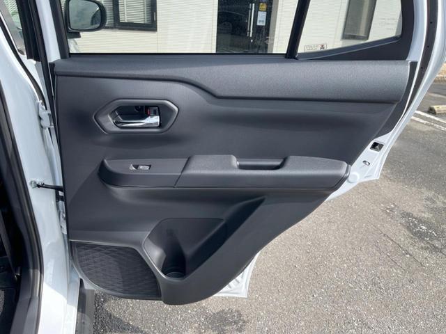 ライズ Ｚ　９型ＳＤナビ　バックカメラ　ブラインドスポットモニター　２トーンカラー　スマートアシスト　アダプティブクルーズ　禁煙車　シートヒーター　コーナーセンサー　ＬＥＤシーケンシャルターンランプ　ＥＴＣ（47枚目）