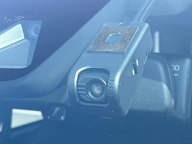 ライズ Ｚ　全周囲カメラ　スマートアシスト　アダプティブクルーズ　禁煙車　ドラレコ　９インチディスプレイオーディオ　シートヒーター　コーナーセンサー　スマートキー　ＬＥＤヘッド　ＥＴＣ２．０　純正１７インチアルミ（57枚目）