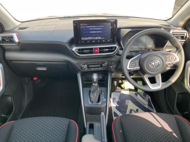 ライズ Z 純正9インチナビ 全周囲カメラ ブラインドスポットモニター スマートアシスト アダプティブクルーズ 禁煙車 シートヒーター コーナーセンサー スマートキー LEDヘッド ETC 純正17インチアルミ(2枚目)