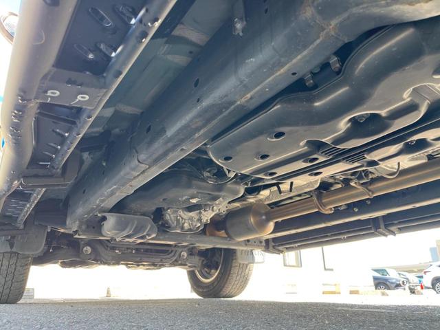 ハイラックス Ｚ　後期　ＳＤナビ　バックカメラ　プリクラッシュセーフティシステム　レーダークルーズ　禁煙車　コーナーセンサー　ドラレコ　スマートキー　ＬＥＤヘッド　ＥＴＣ　車線逸脱気泡　純正１７インチアルミ（22枚目）