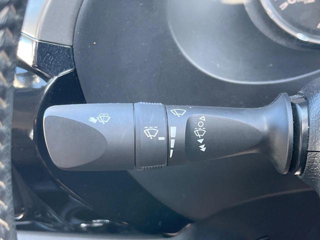 ハイラックス Ｚ　後期　ＳＤナビ　バックカメラ　プリクラッシュセーフティシステム　レーダークルーズ　禁煙車　コーナーセンサー　ドラレコ　スマートキー　ＬＥＤヘッド　ＥＴＣ　車線逸脱気泡　純正１７インチアルミ（58枚目）