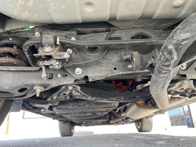 ＮＸ ＮＸ３００ｈ　Ｉパッケージ　純正ＳＤナビ　バック／サイドカメラ　プリクラッシュセーフティ　レーダークルーズ　１８インチＡＷ　禁煙車　合皮シート　シートメモリー　シートヒーター　ドラレコ　スマートキー　角型三眼ＬＥＤヘッド　ＥＴＣ（19枚目）