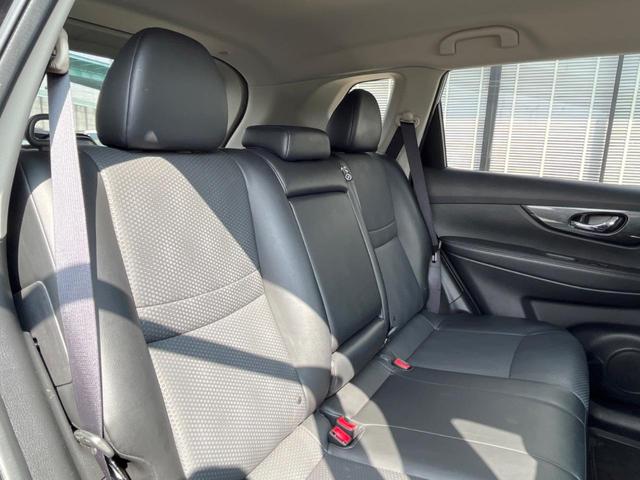 エクストレイル ２０Ｘ　ハイブリッド　エマージェンシーブレーキＰ　ＳＤナビ　バックカメラ　エマージェンシーブレーキ　禁煙車　パワーバックドア　コーナーセンサー　シートヒーター　ドラレコ　スマートキー　ＬＥＤヘッド　ルーフレール　ＥＴＣ　純正１７インチアルミ（10枚目）