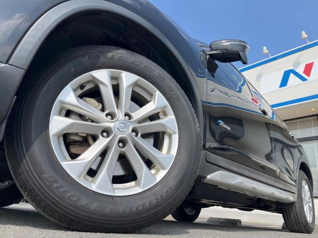 エクストレイル ２０Ｘ　ハイブリッド　エマージェンシーブレーキＰ　ＳＤナビ　バックカメラ　エマージェンシーブレーキ　禁煙車　パワーバックドア　コーナーセンサー　シートヒーター　ドラレコ　スマートキー　ＬＥＤヘッド　ルーフレール　ＥＴＣ　純正１７インチアルミ（14枚目）