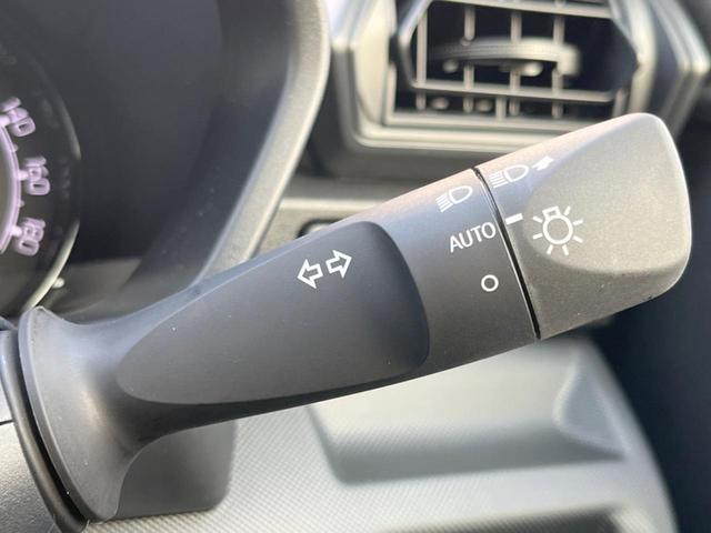 ライズ Ｘ　登録済未使用車　スマートアシスト　コーナーセンサー　スマートキー　ＬＥＤヘッドランプ　オートマチックハイビーム　車線逸脱警報　誤発進抑制機能　先行車発進お知らせ機能（5枚目）