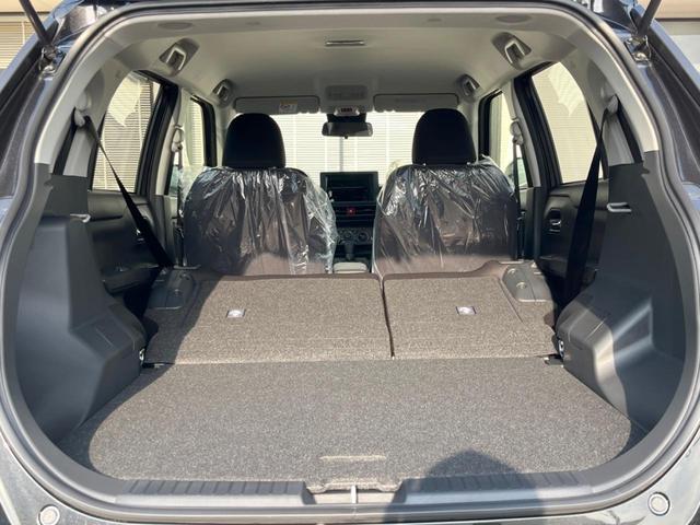 ライズ Ｘ　登録済未使用車　スマートアシスト　コーナーセンサー　スマートキー　ＬＥＤヘッドランプ　オートマチックハイビーム　車線逸脱警報　誤発進抑制機能　先行車発進お知らせ機能（10枚目）