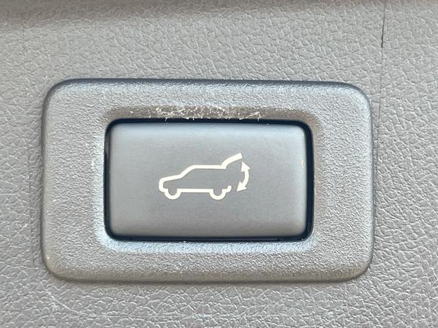 �y�p���[�o�b�N�h�A�z�X�}�[�g�L�[��^�]�Ȃ̃{�^�������������Ń��A�Q�[�g�������ŊJ���܂��I�ו��������Ă��鎞��A�����ʒu�ɂ���o�b�N�h�A��߂�ۂɕ֗��ȋ@�\�ł���