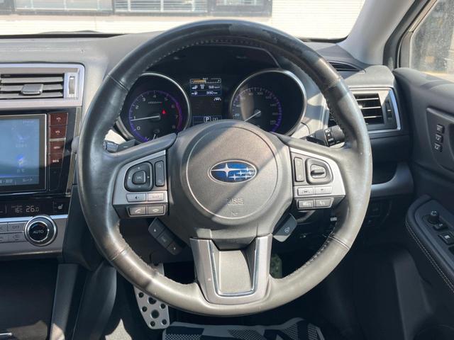 �y�����v�����X�e�A�����O�z�㎿�Ȋv���g�p���邱�ƂŁA��ɂ����������݂ƂĂ��^�]���₷���n���h���ł���