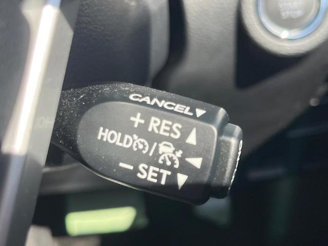 �y���[�_�[�N���[�Y�R���g���[���z�������H�ł̒��������s���y�ɁI�I�����ő��x��ۂN���[�Y�R���g���[�����A�Փˌy���V�X�e���ƘA�g���A�O���̎ԗ������m���ĎԊԂ�ۂ悤�ɑ��x���߂��Ă���܂��I�I