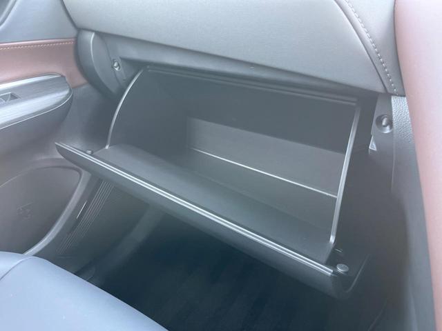 ハリアー Ｇ　バックカメラ　１２．３型ディスプレイオーディオ　ブラインドスポットモニター　セーフティセンス　レーダークルーズ　禁煙車　パワーバックドア　パワーシート　ドラレコ　コーナーセンサー　ＬＥＤヘッド　ＥＴＣ（51枚目）